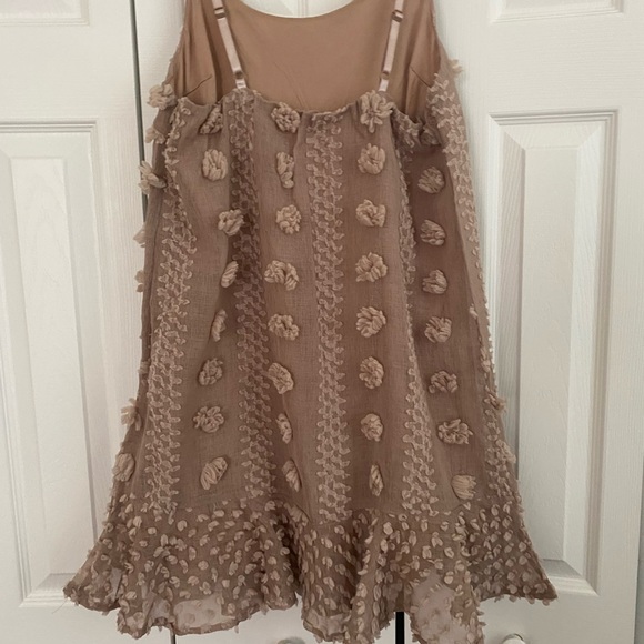 &Merci Taupe dress with straps size Small. Dress has adjustable straps. - Picture 2 of 5